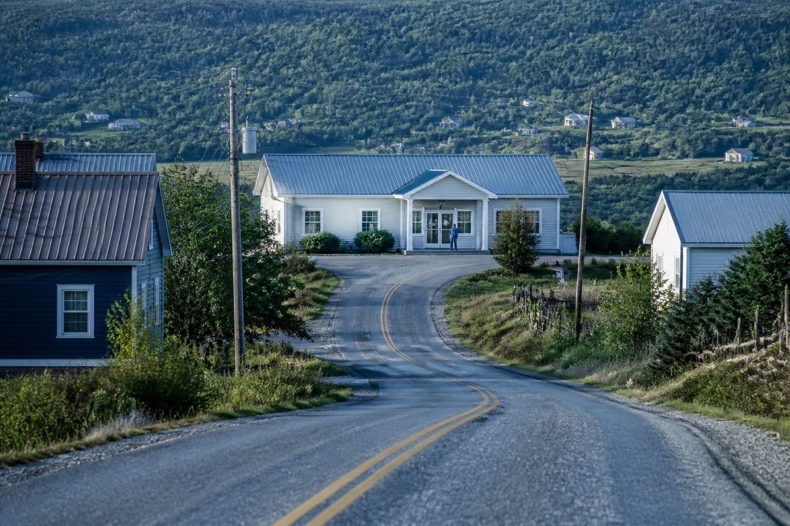 Mainers Doubt Access to Healthcare, Newer and Rural Residents Hurt